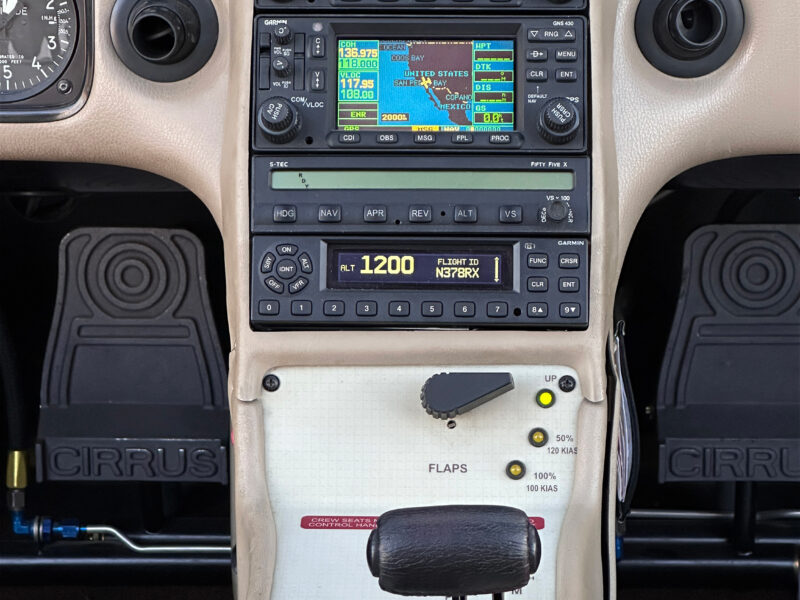 2004 Cirrus SR20 G2